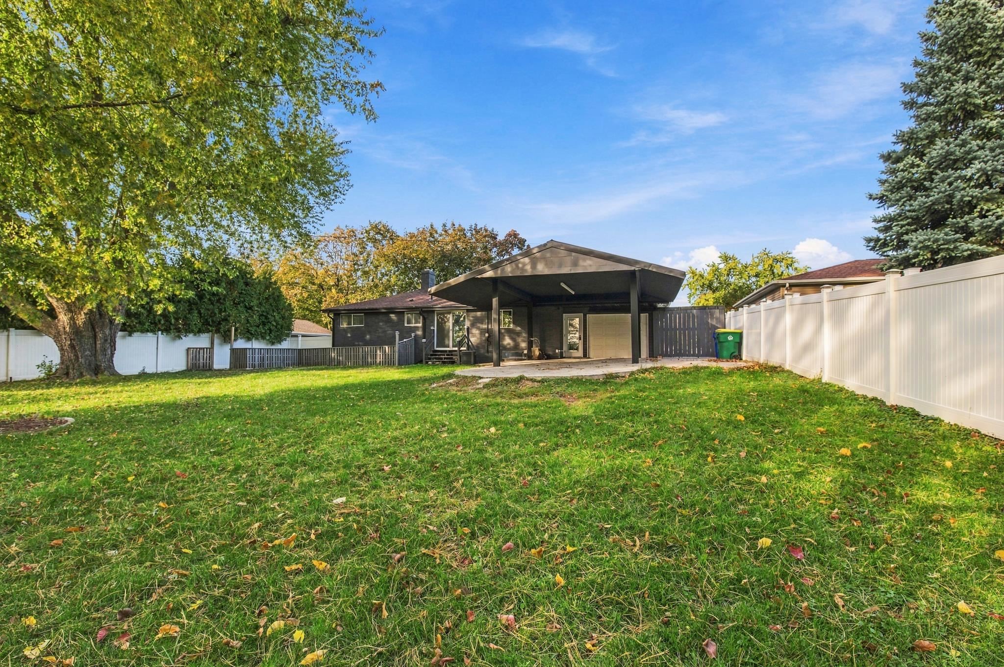 Property photo 31