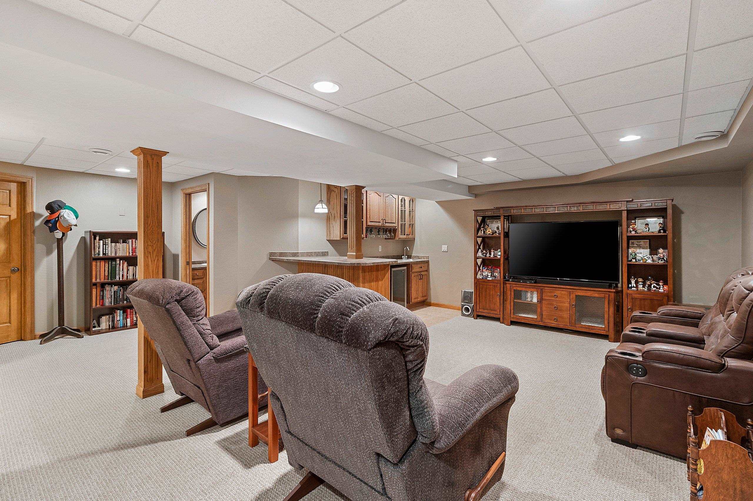 Property photo 35