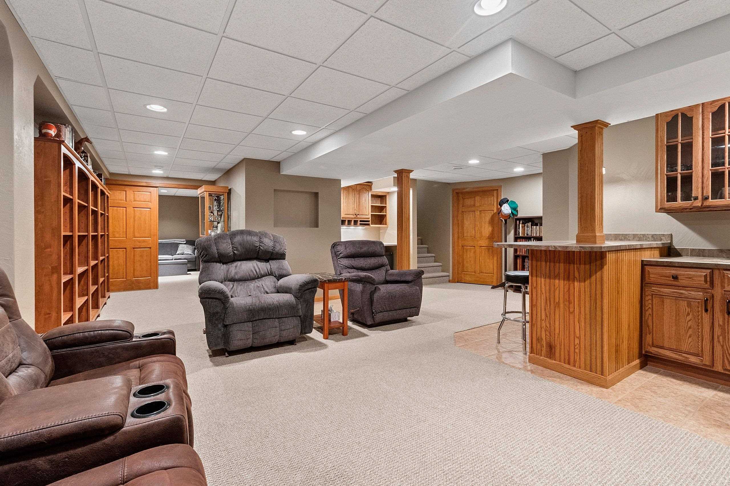 Property photo 38