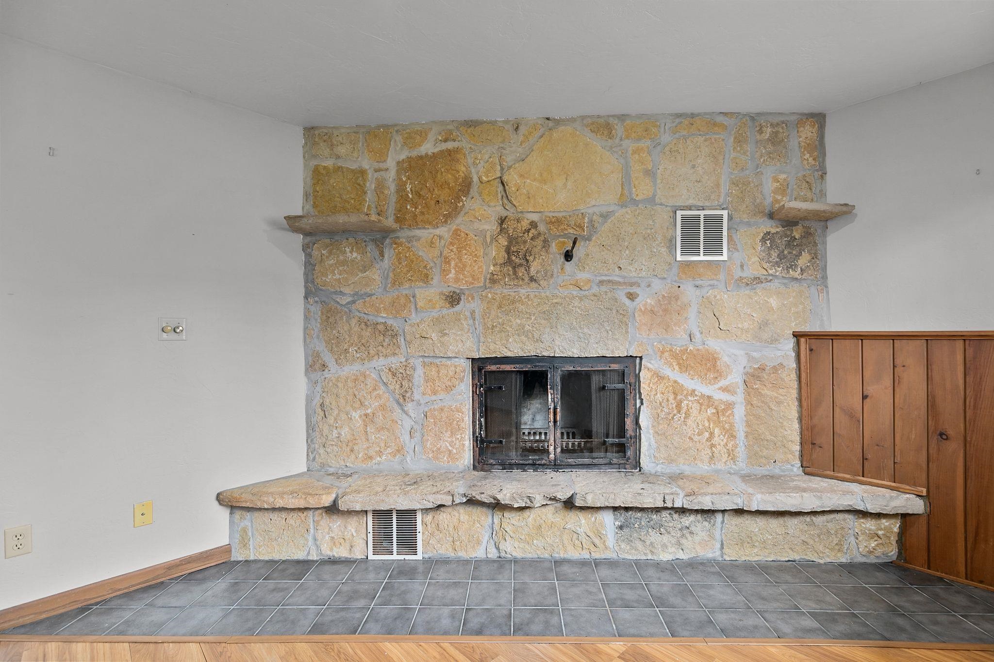 Property photo 32