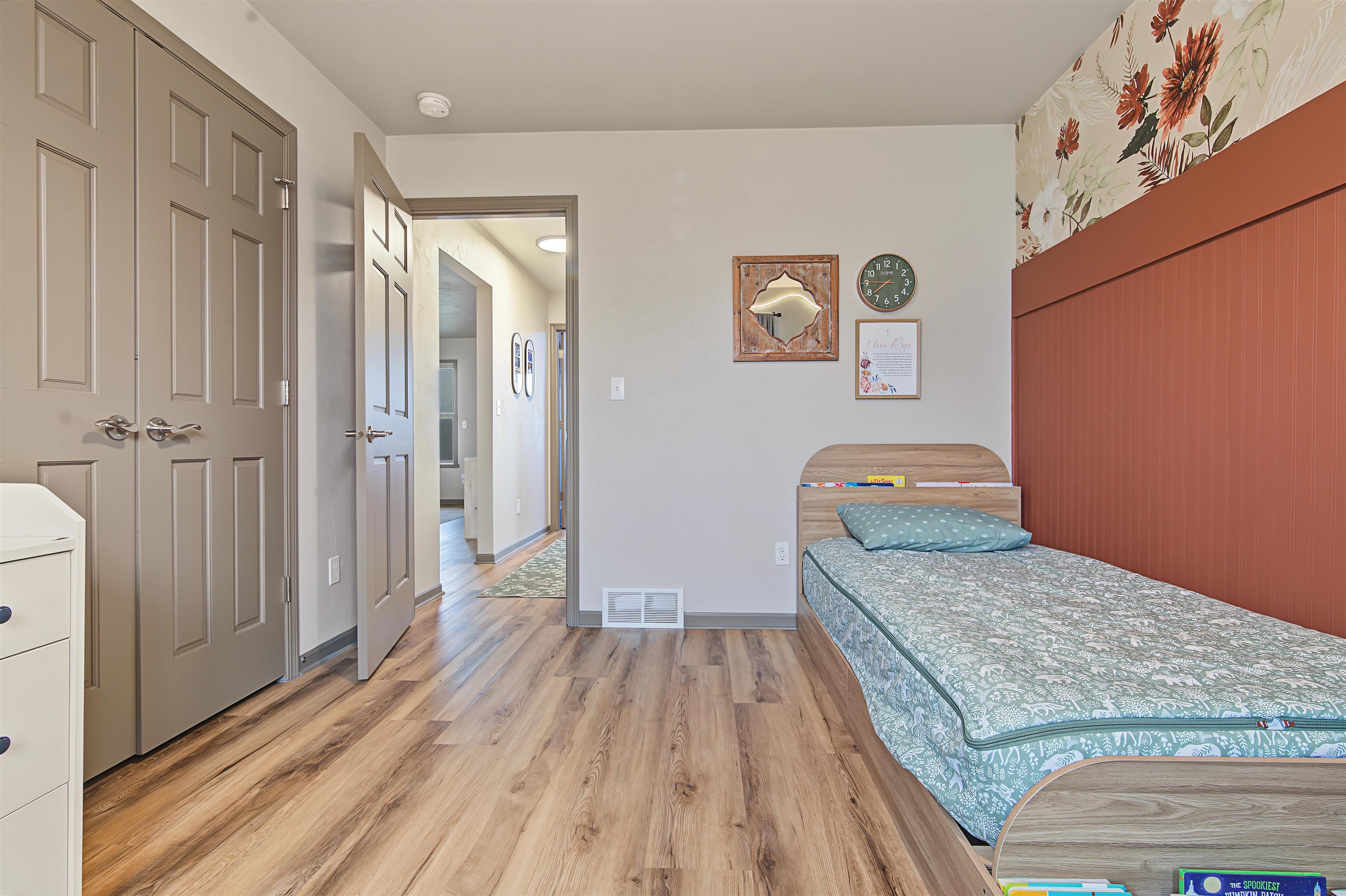 Property photo 24