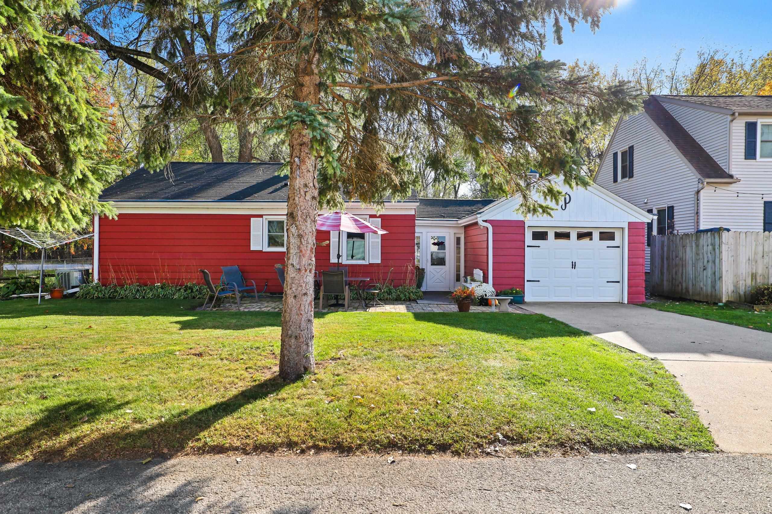 Property photo 38