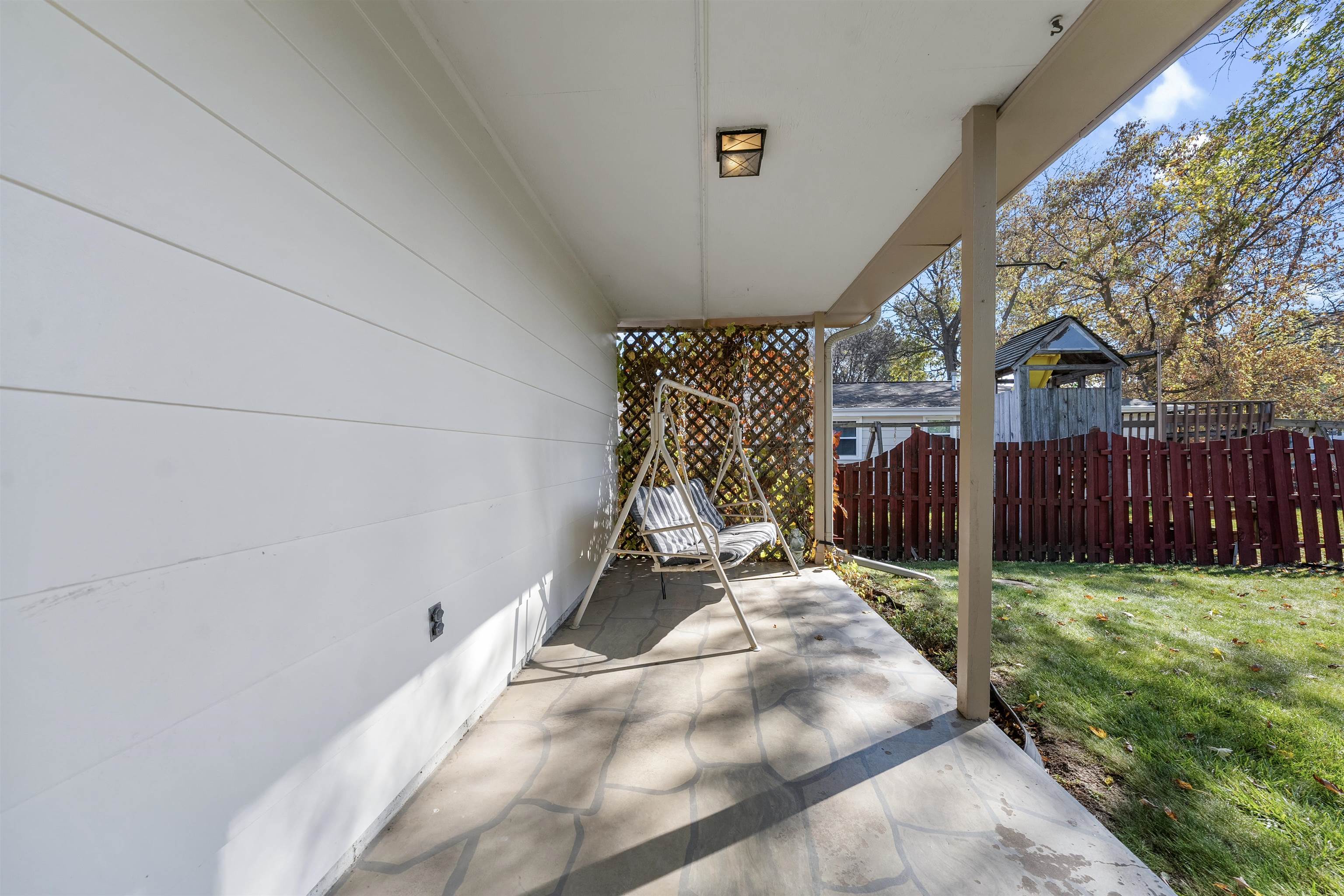 Property photo 34
