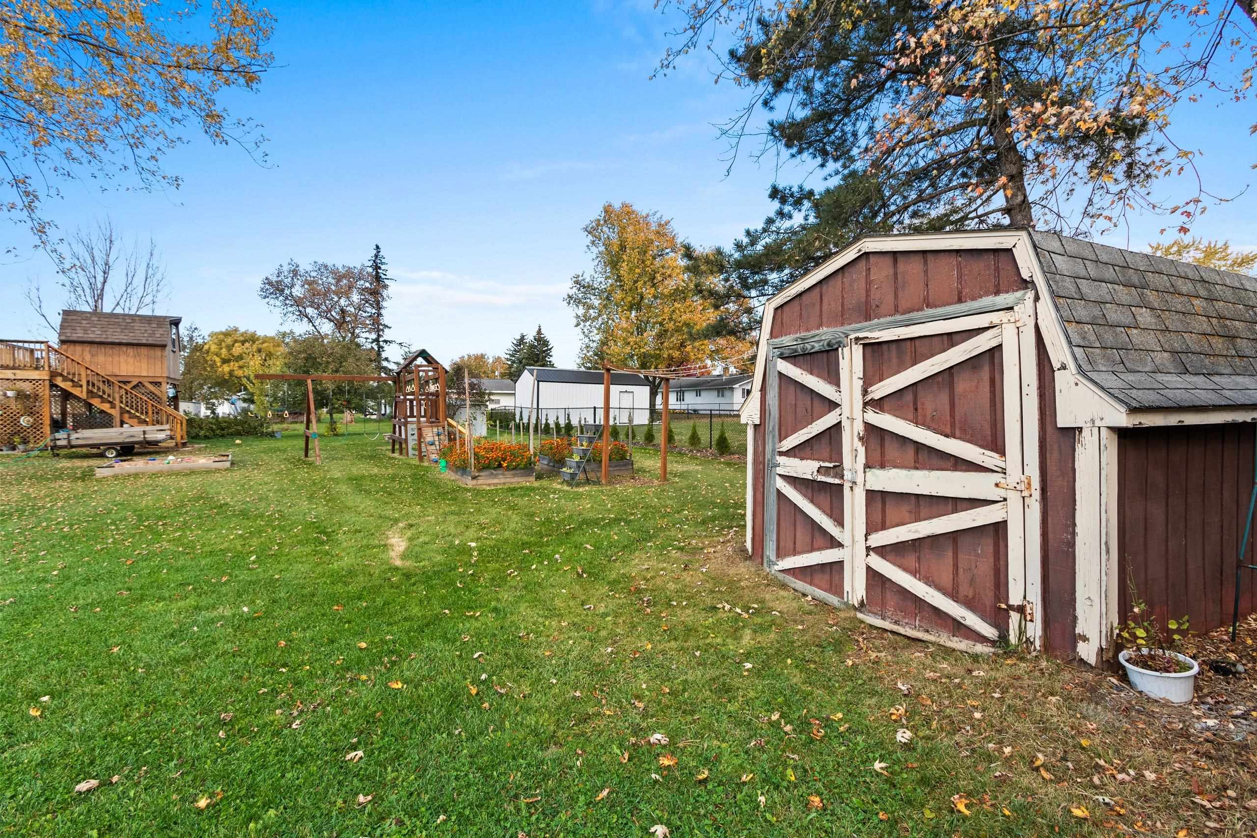 Property photo 37