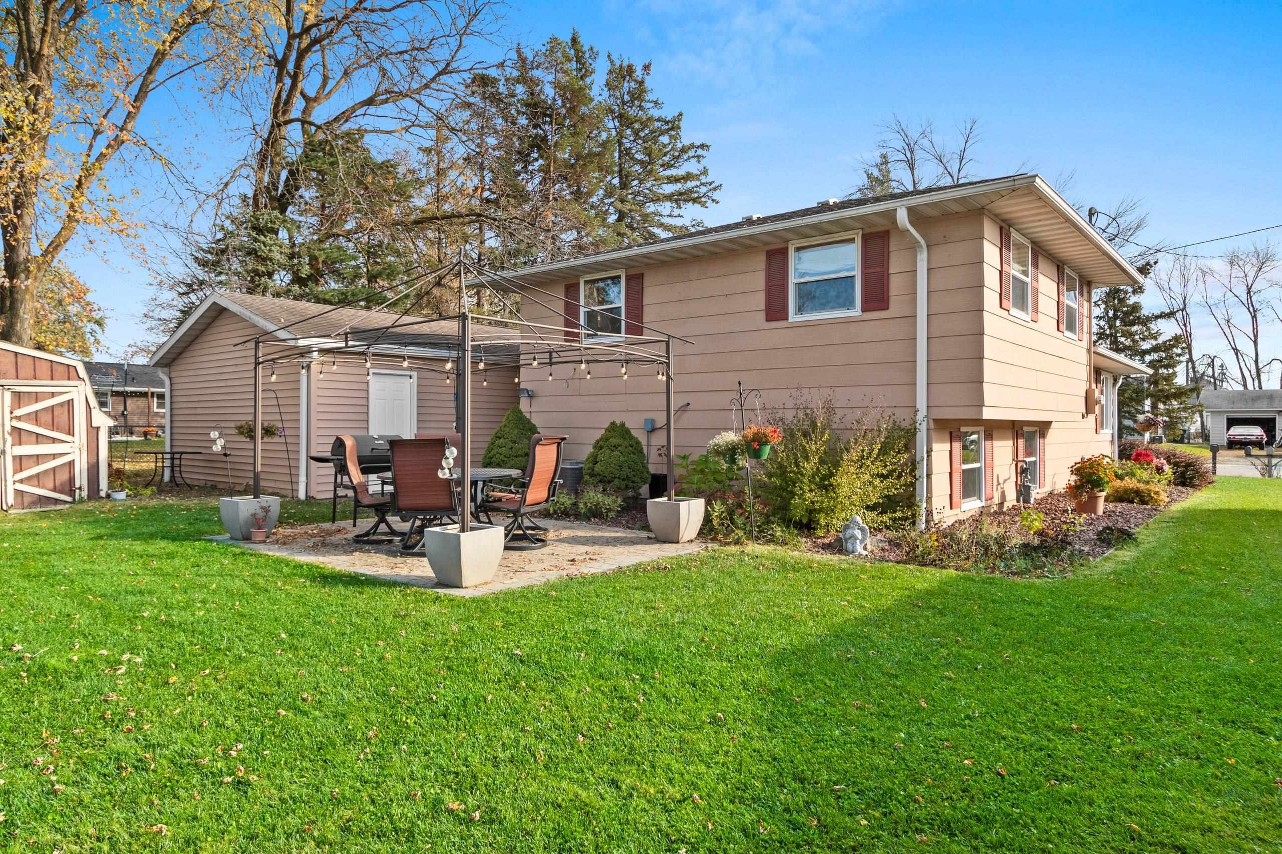 Property photo 35