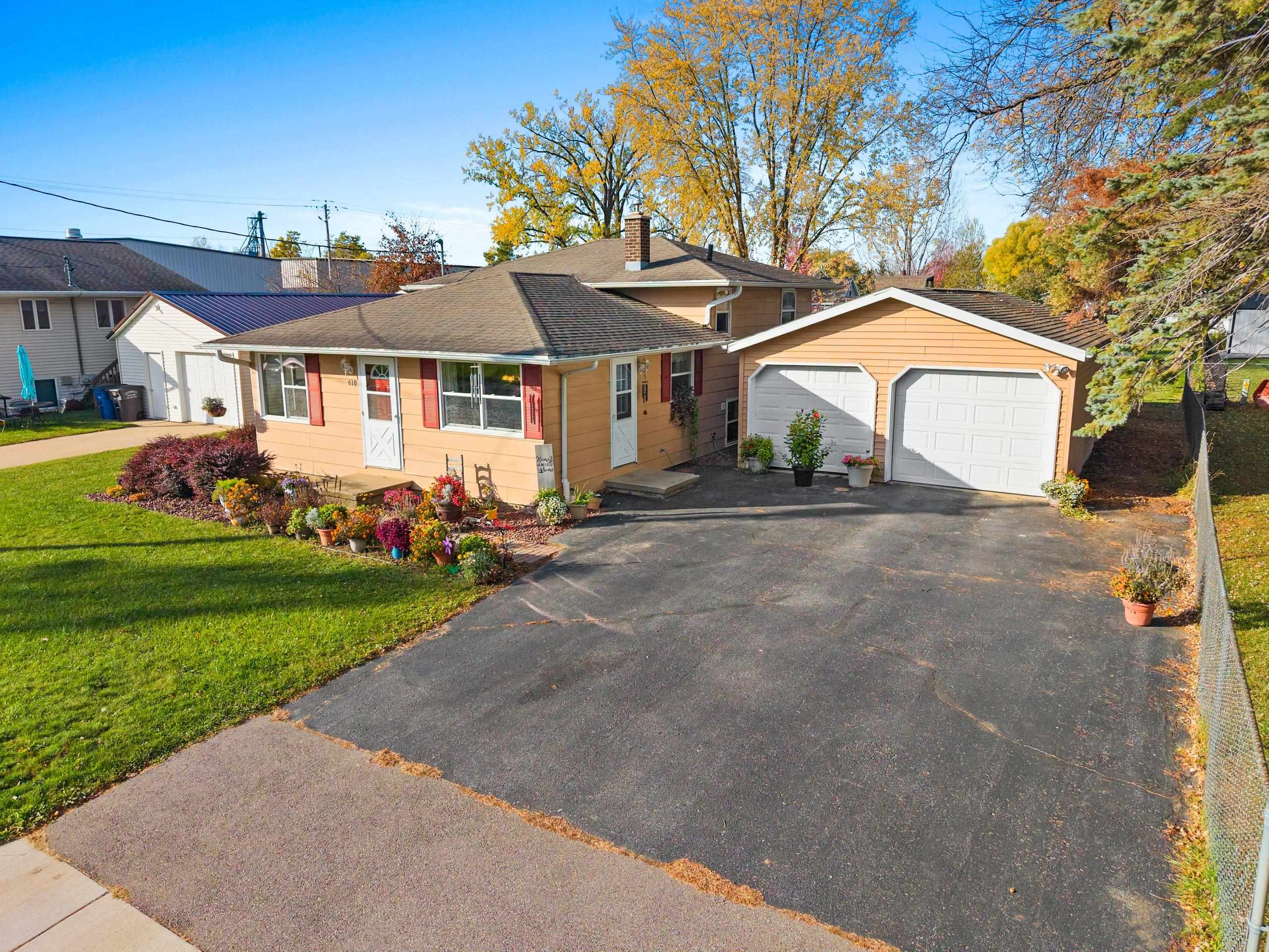 Property photo 38