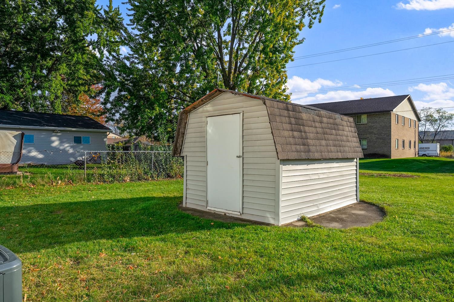 Property photo 40