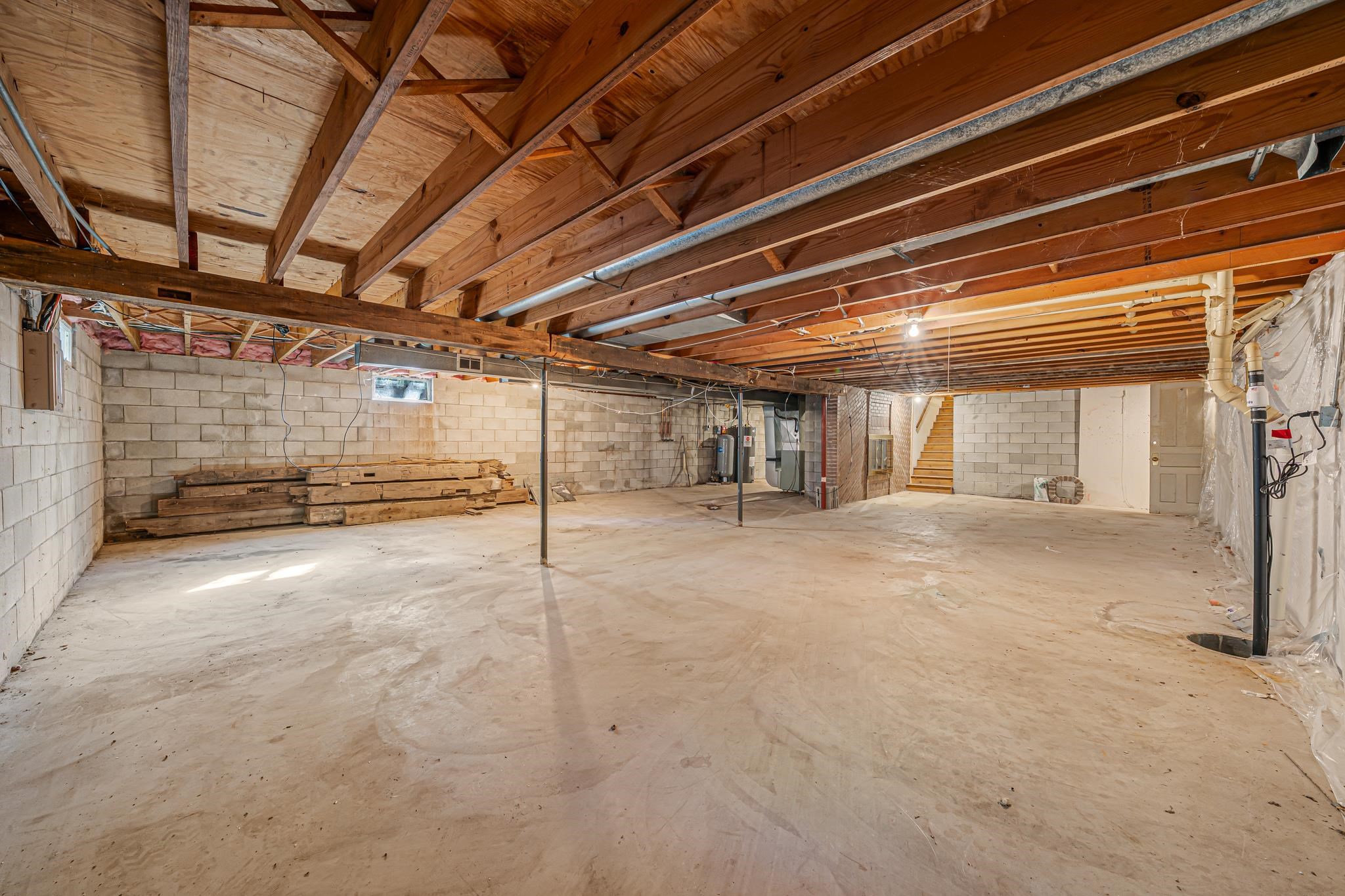 Property photo 35