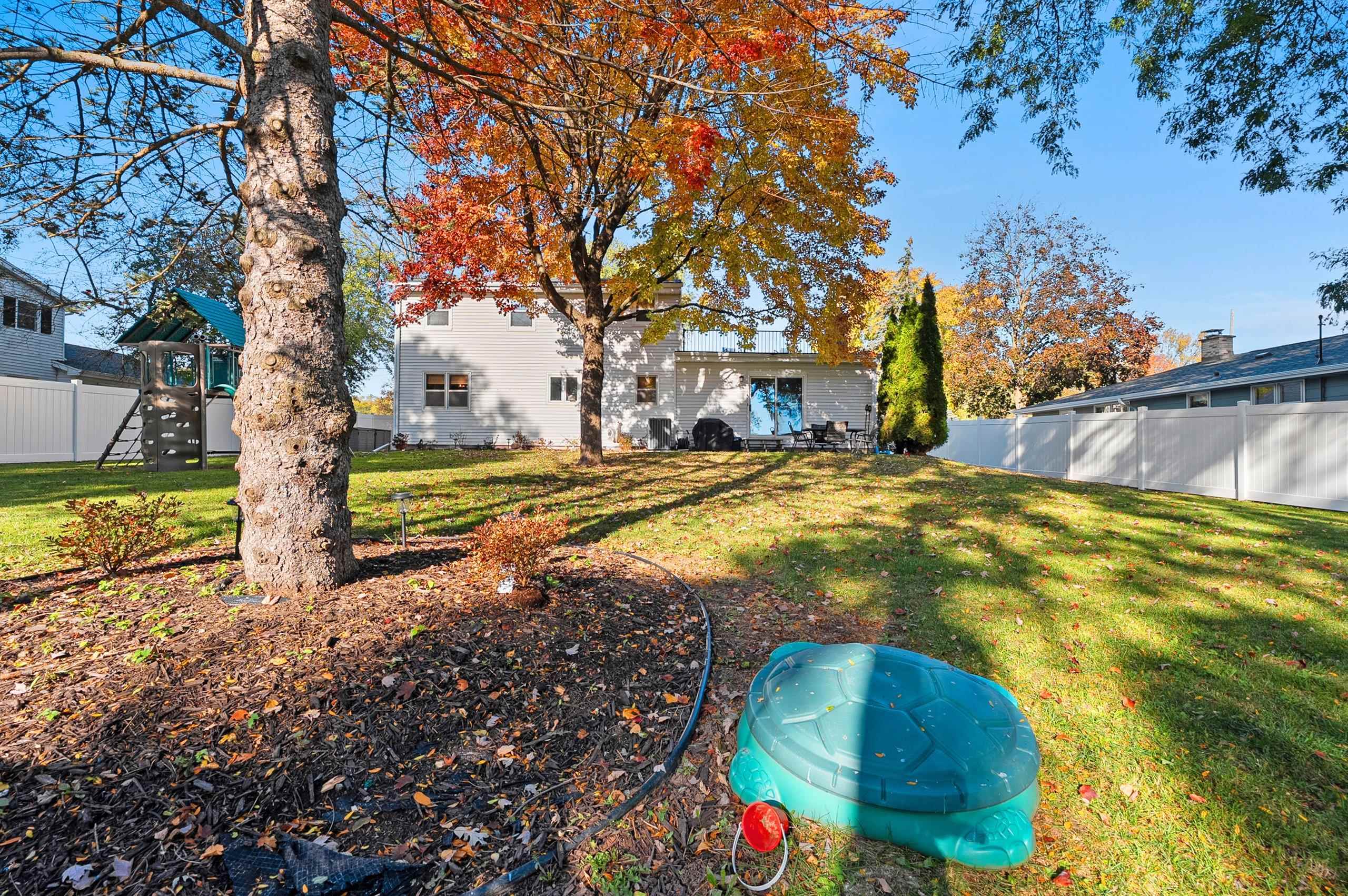 Property photo 38