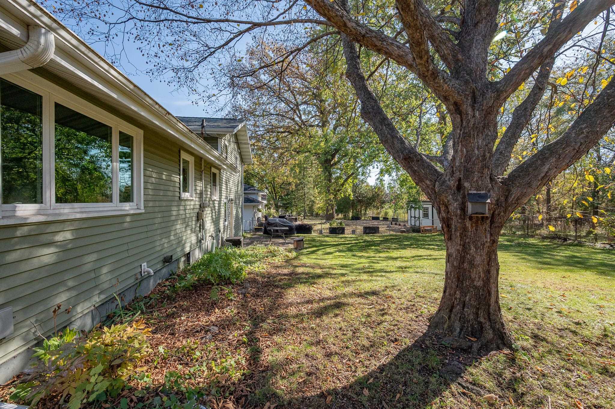 Property photo 44