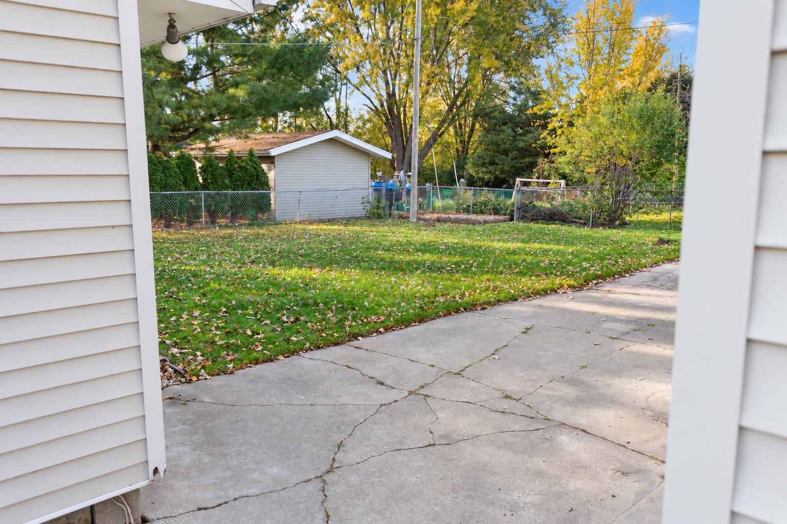 Property photo 35