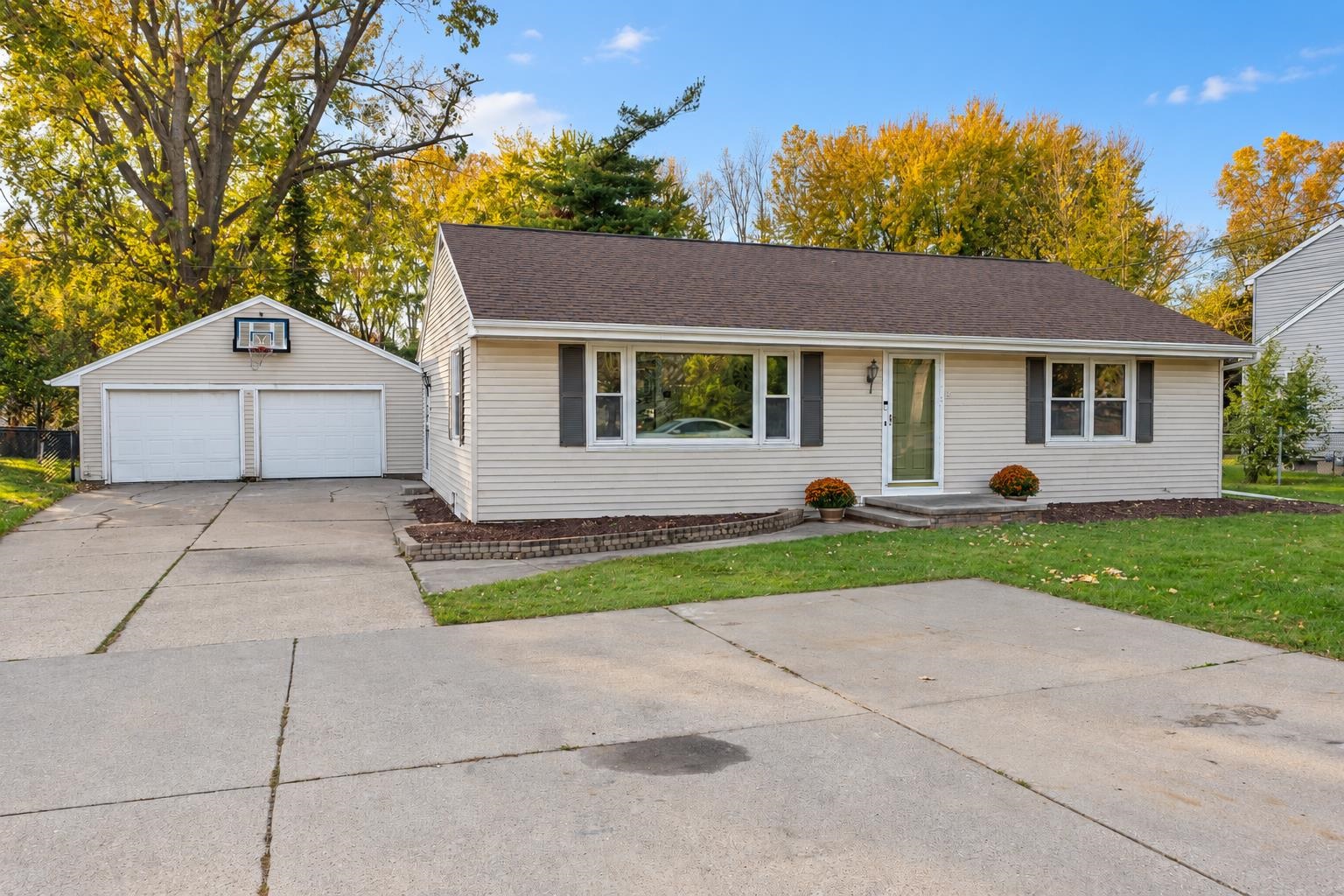 Property photo 32