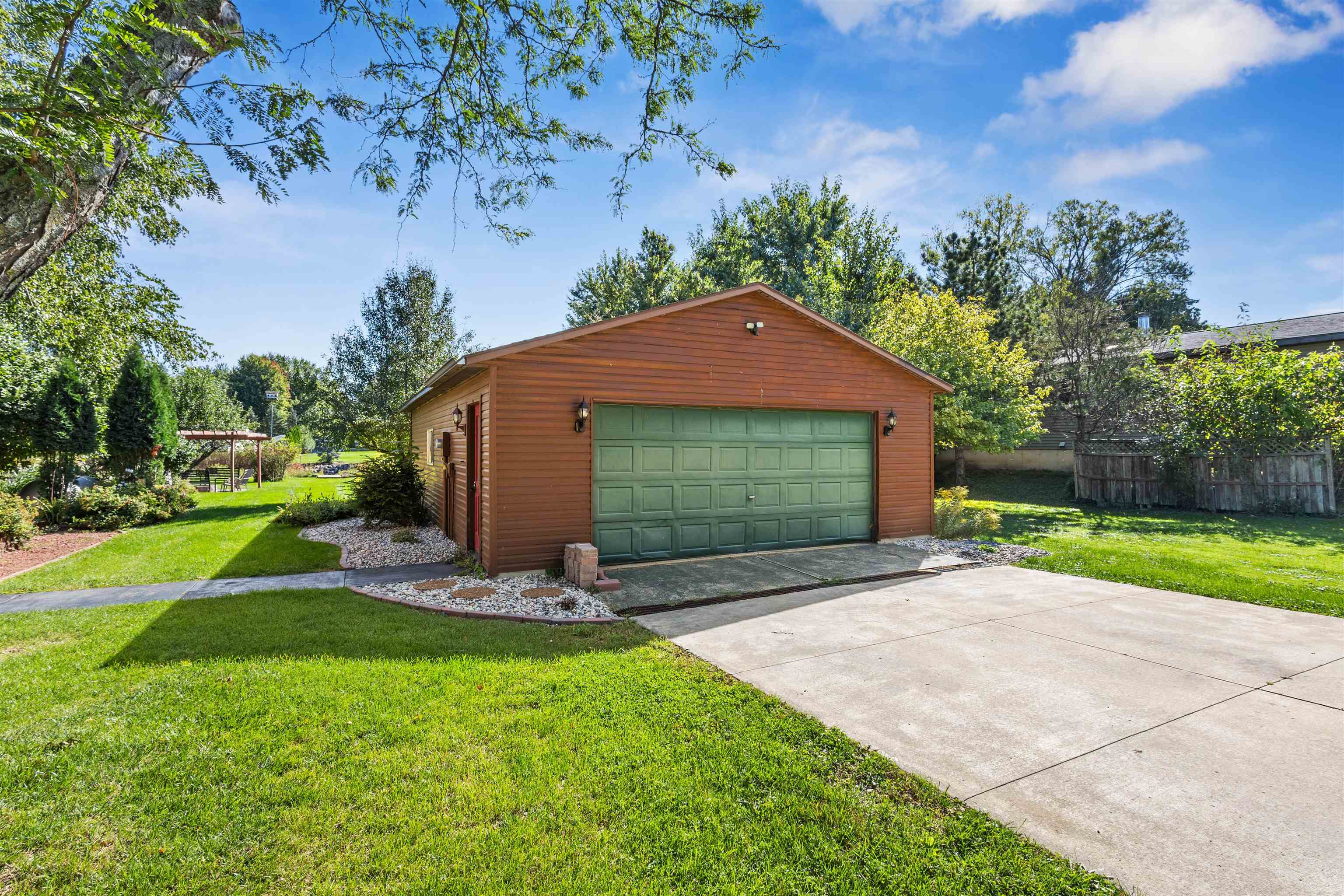 Property photo 66